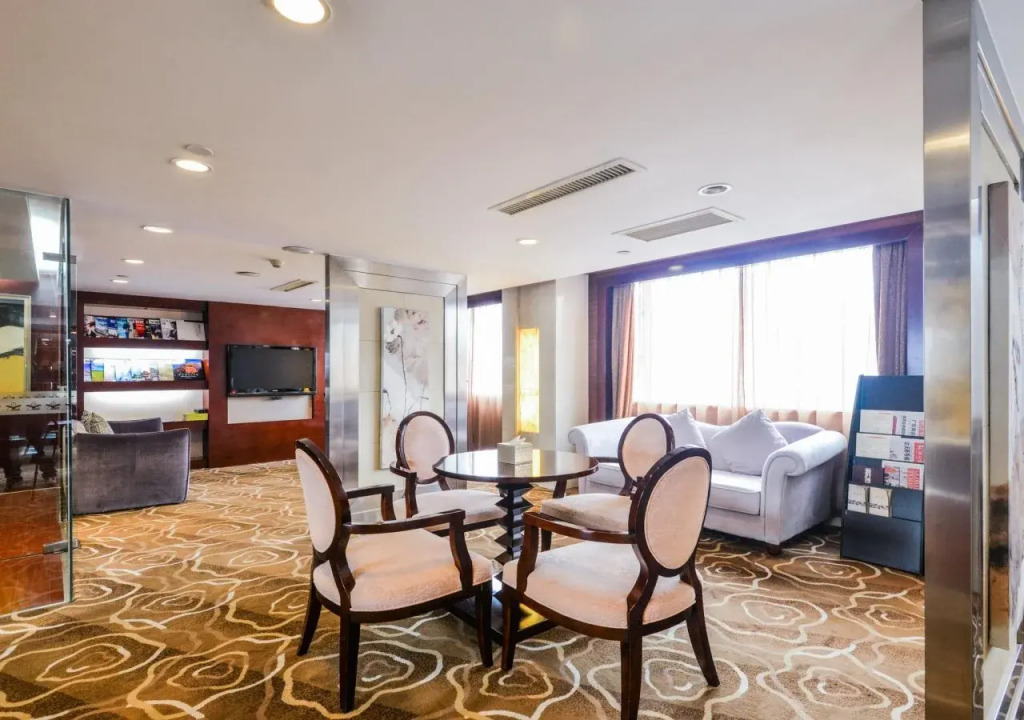 Yanling Hotel
