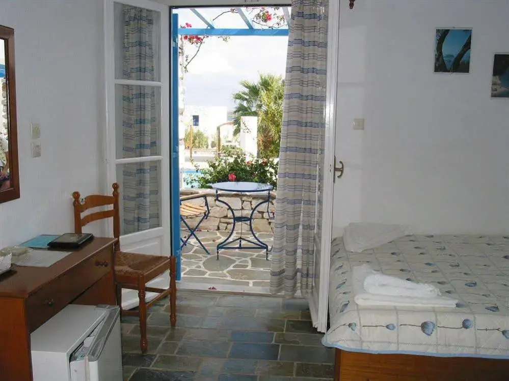Drios Paros Luxury Hotel