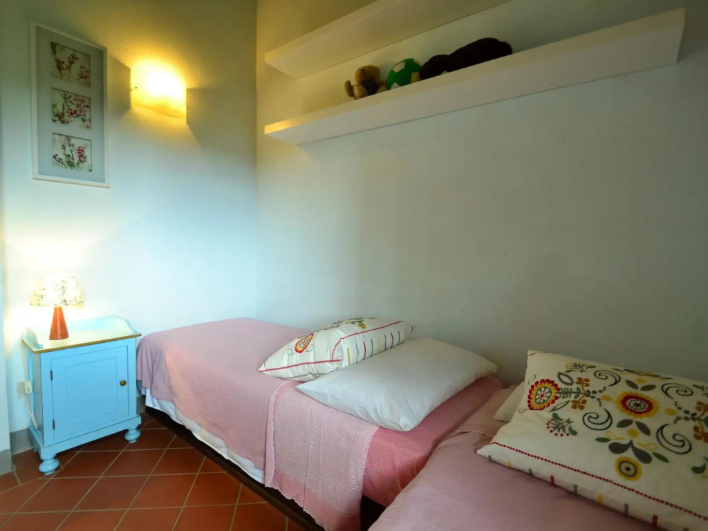 Amazing Farmhouse in Montecatini Terme with Hot Tub