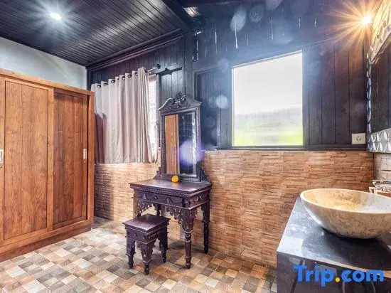 Natha Swari 1BR Private Villa