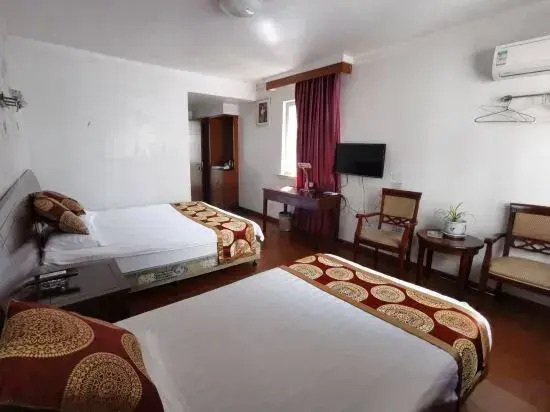 Shenweilou Hotel