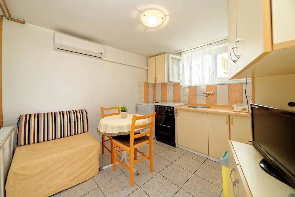 Apartments Vedrana