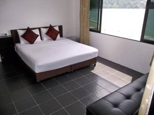 Tri Trang Beachfront Apartments with Stunning Views