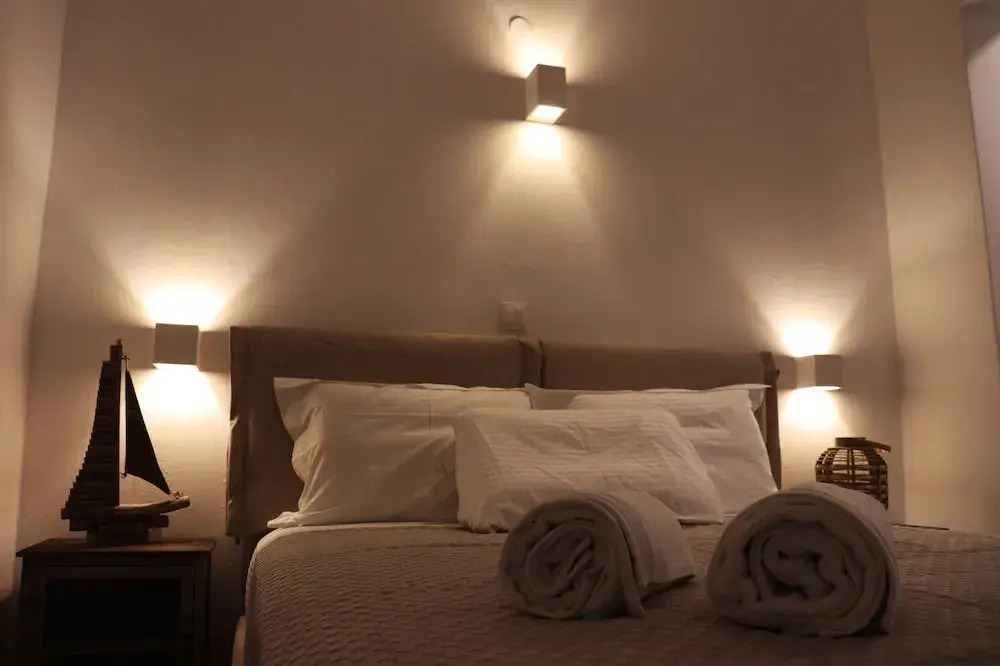Aerenia Luxury Suites