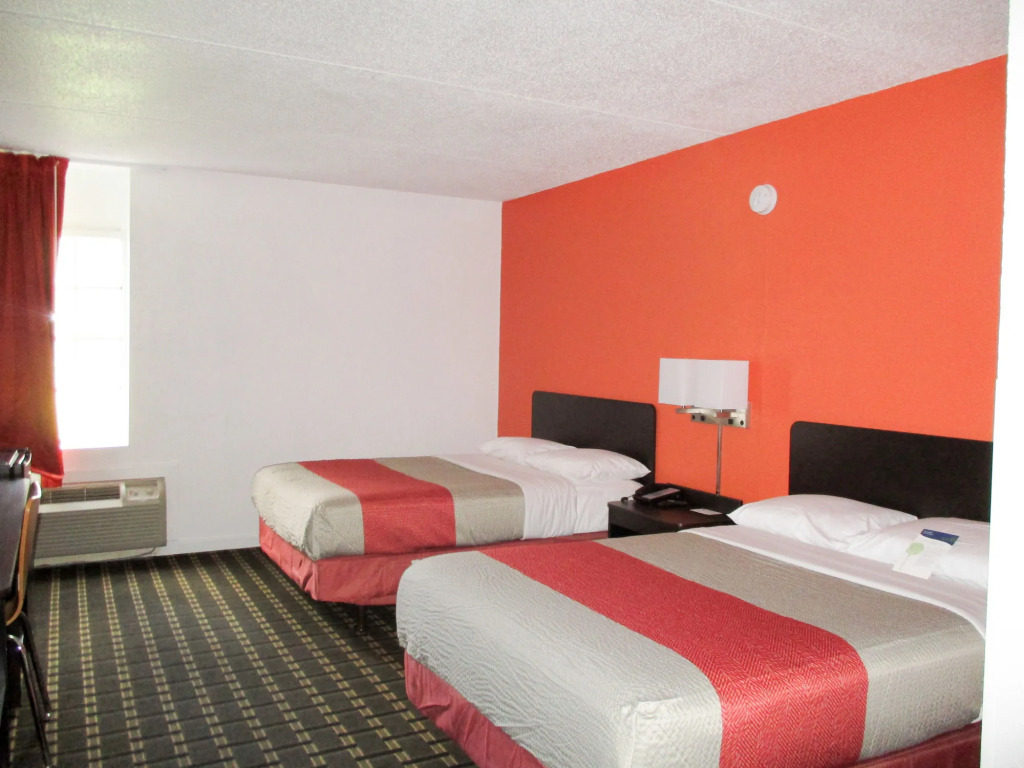 Motel 6-Vicksburg, MS