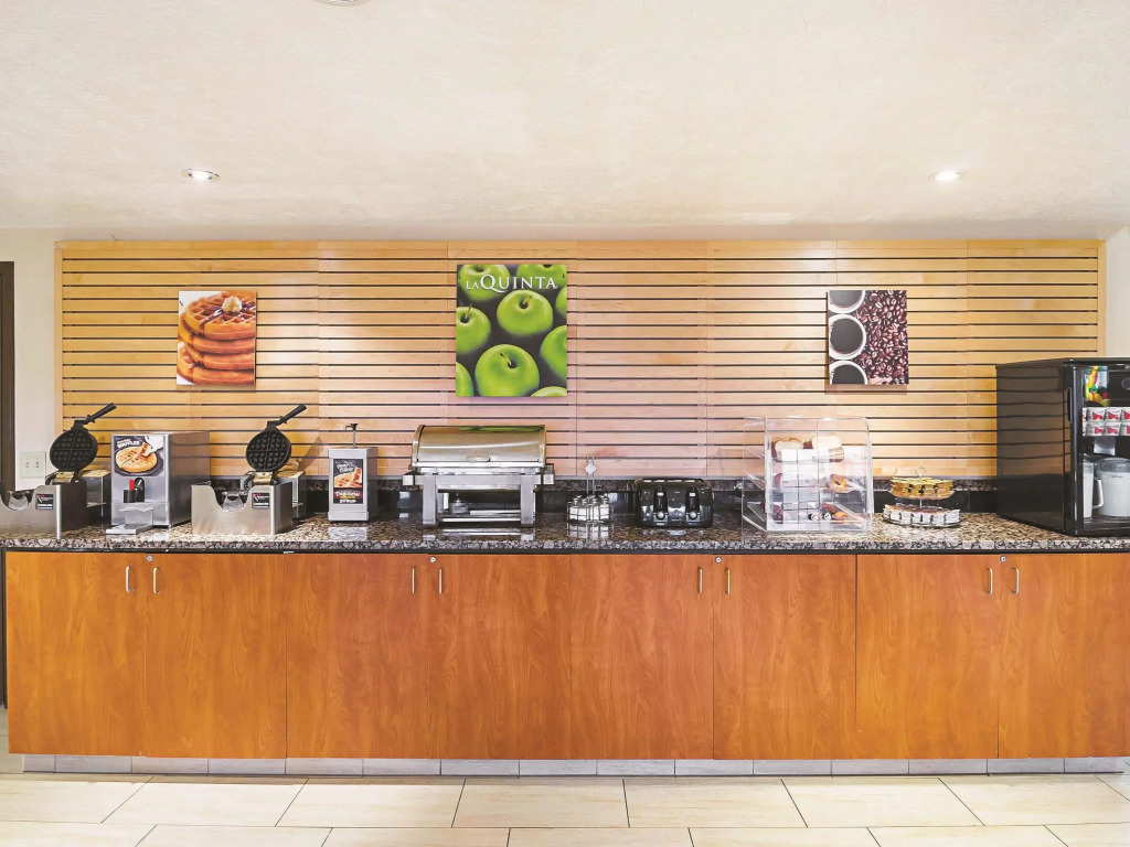 La Quinta by Wyndham Woodburn