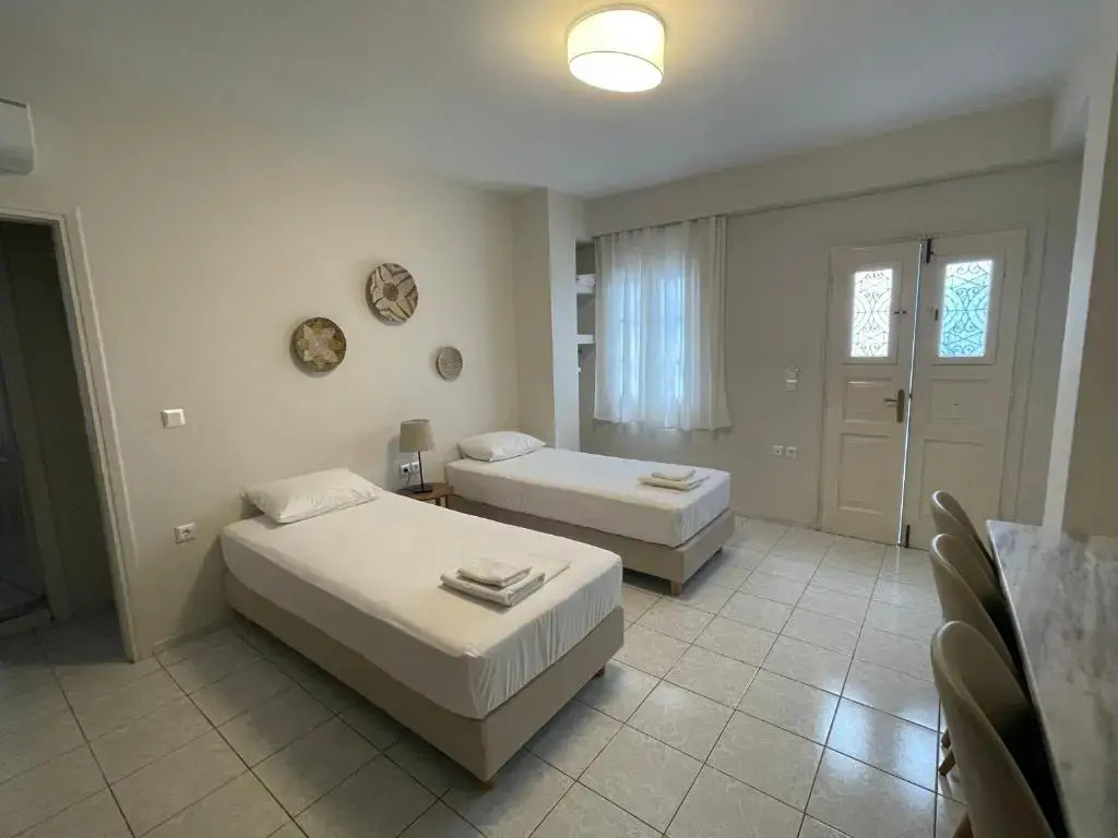Manto Apartments