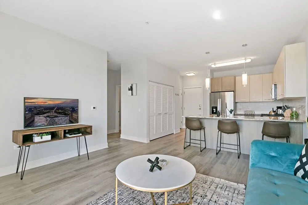 Modern Living 1BR in Warrenville