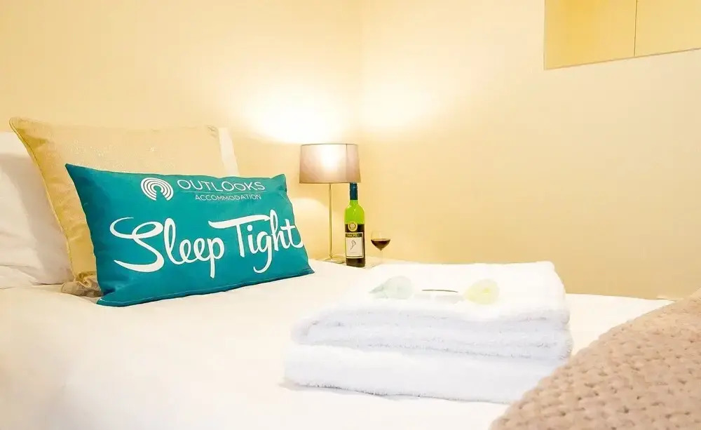 The Gathering Chester 4 Sleeps 14 Very Close to City Centre Racecourse Within Walls