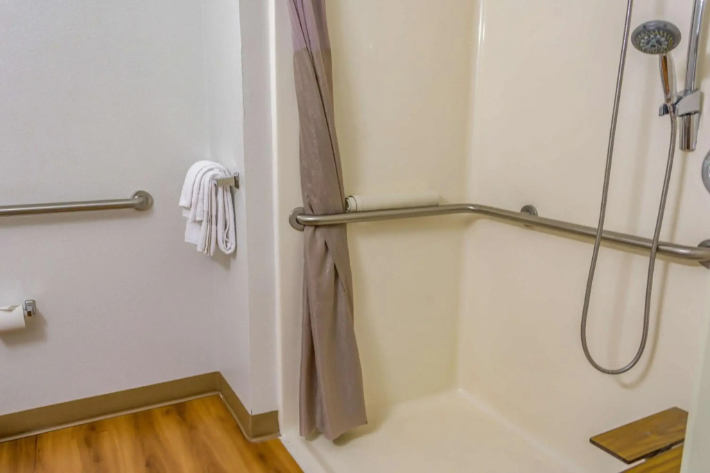 Motel 6-Redmond, OR