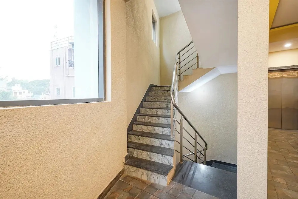 FabHotel Classic Heights - Near Yelahanka Railway Station