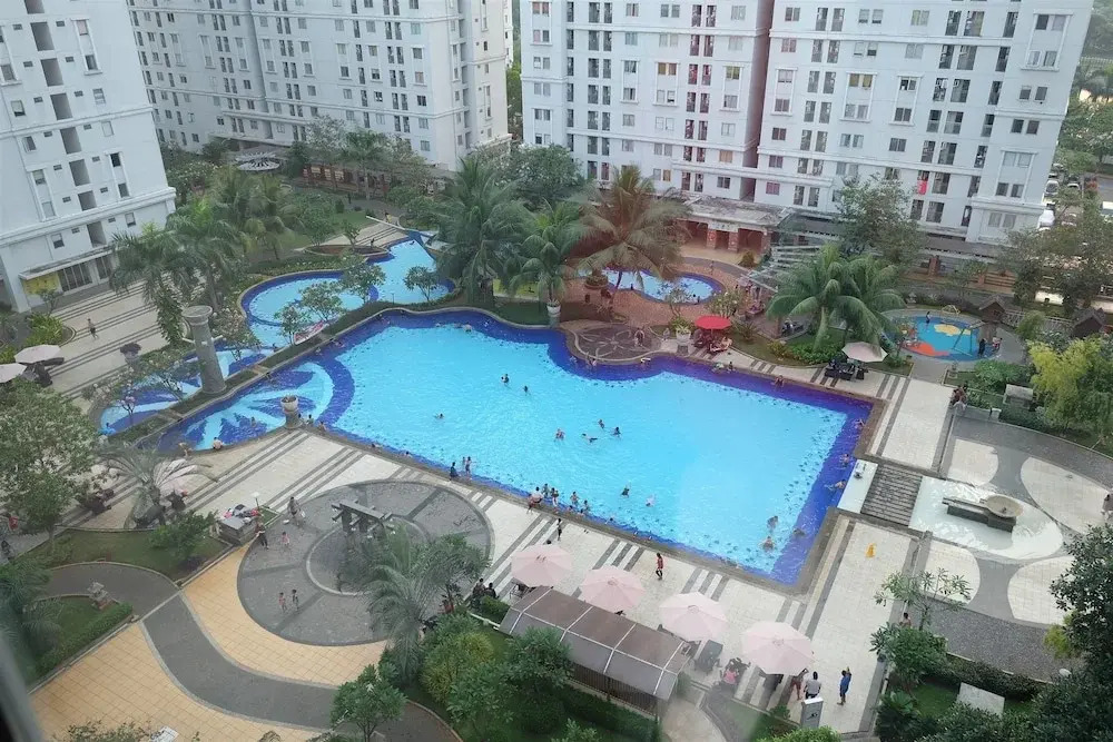 Spacious 3Br at Green Palace Apartment