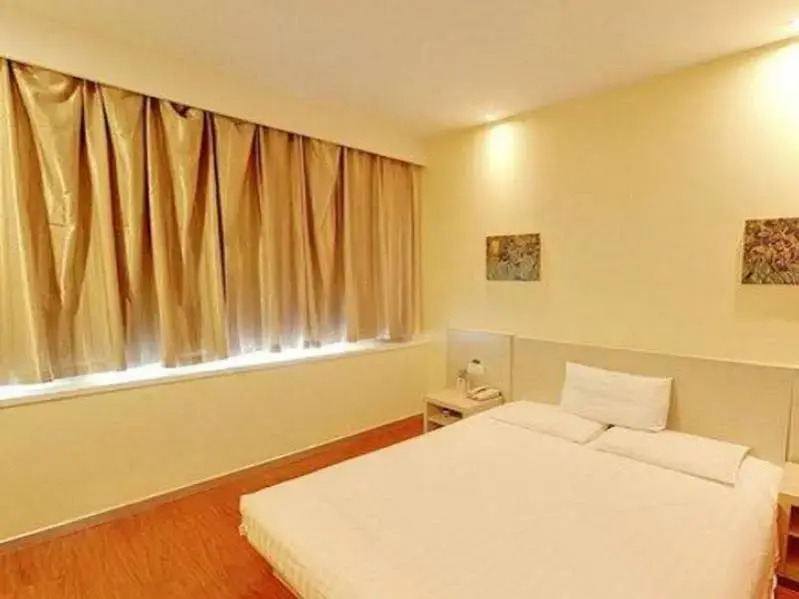 Hanting Hotel Beijing Zhongguancun Xueyuan Bridge