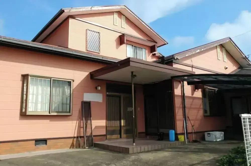 Asobiya House Iki