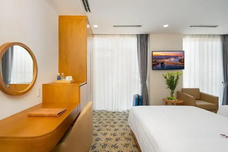 Lamanga Hotel & Suites Danang