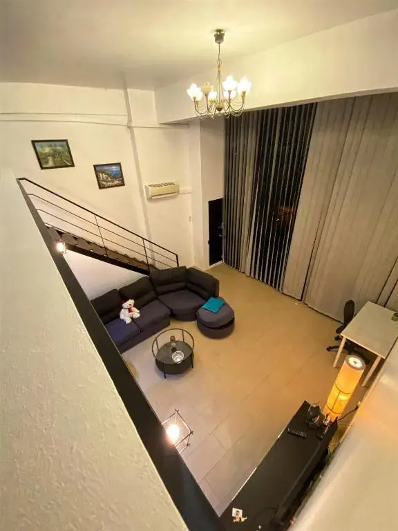 2flr Apartment at Empire Subang Jaya includes WiFi