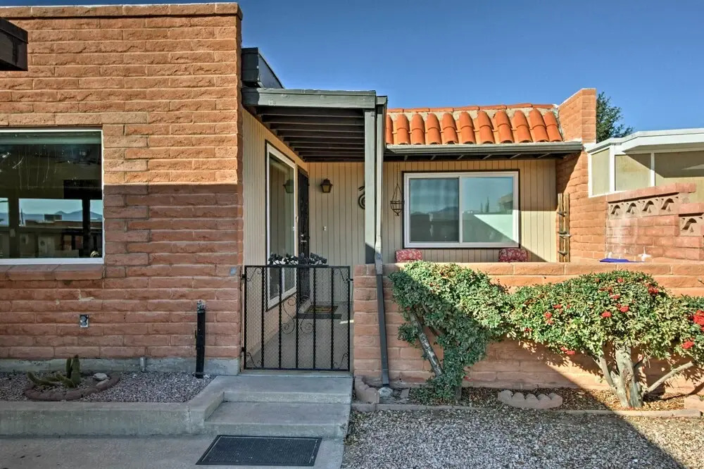 Green Valley Townhome w/ Patio & Resort Amenities