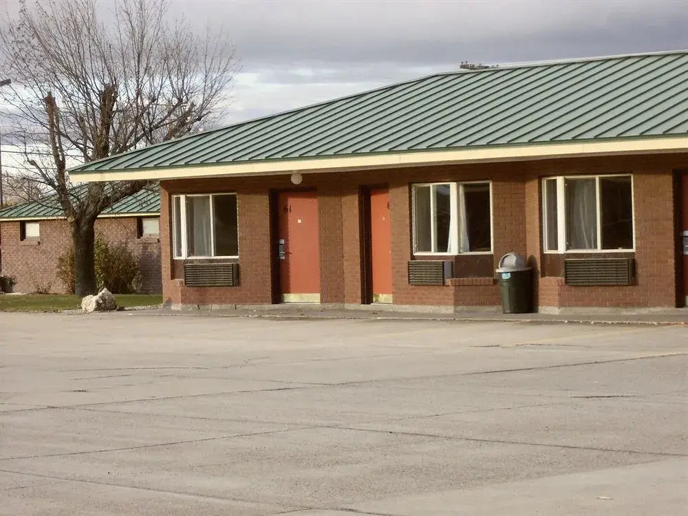 Apollo Motor Inn