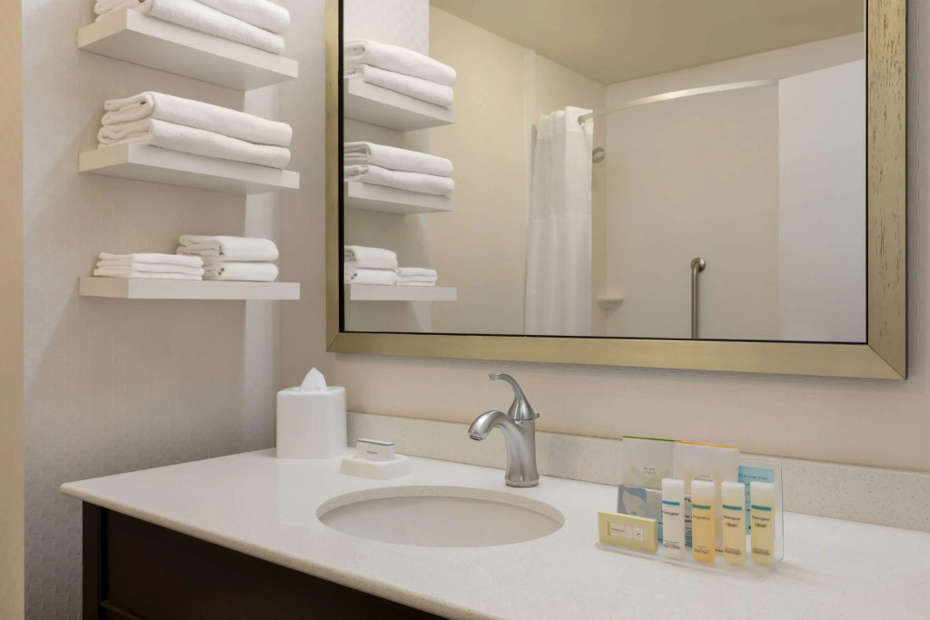 Hampton Inn & Suites - Roanoke-Downtown, VA