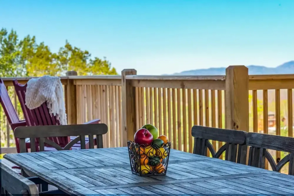 Tavia 5 Bedroom Home