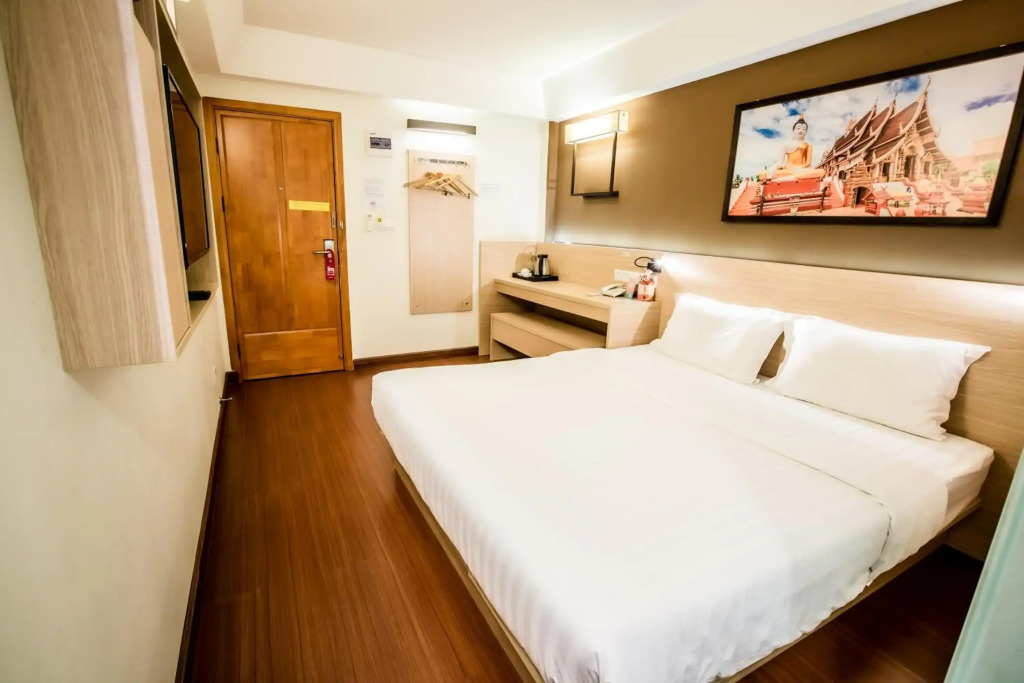 Chiang Roi 7 Days Inn