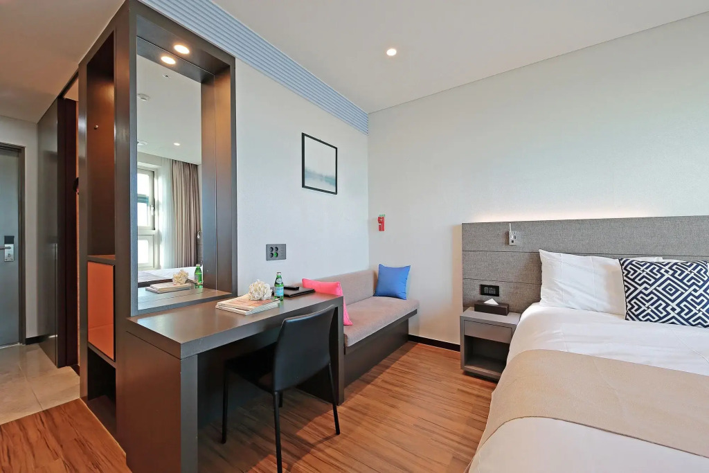 Skytop Hotel Incheon Airport