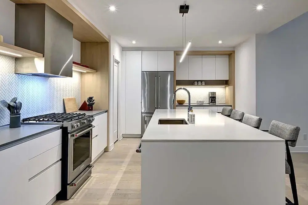 203 Verbier Building 2