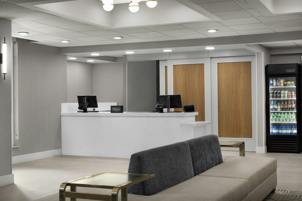 Homewood Suites Nashville Airport