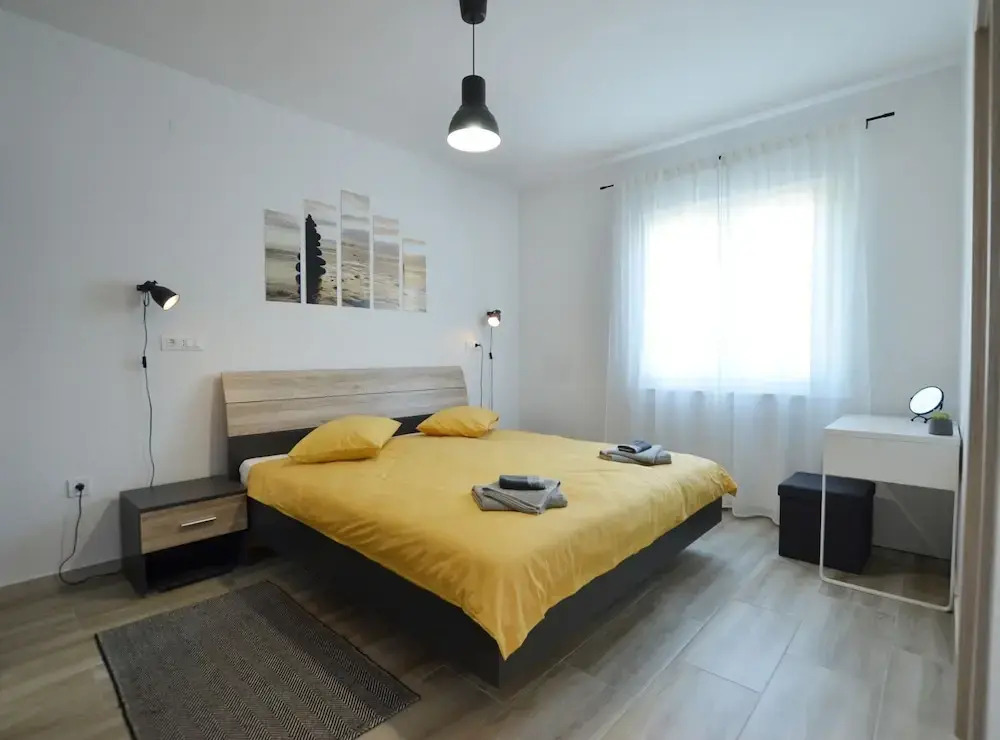 Lush and Sweet Escape Apartments