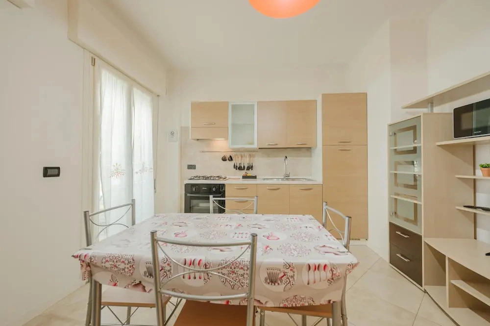 Poppys Flat -10 min from Venice & Wi-Fi