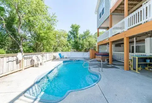 Casa Bella - Duck, Bayberry Bluffs, Ocean View, 500 Yds to Beach, Pool, Hot Tub, Playset, Pets OK
