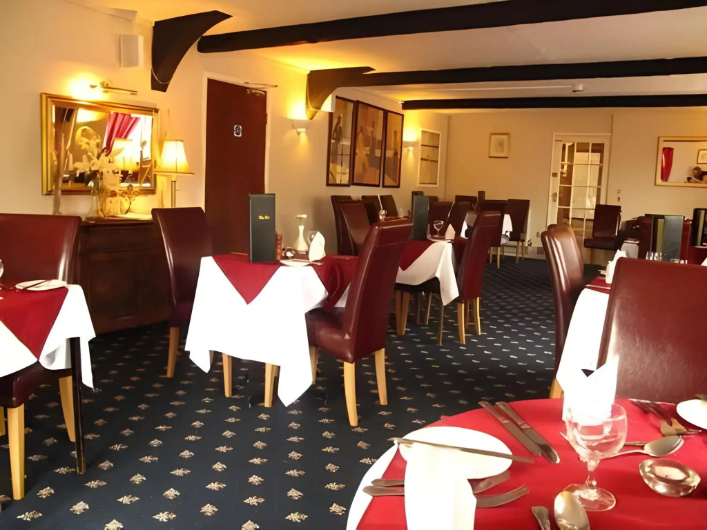 The Riverside Hotel