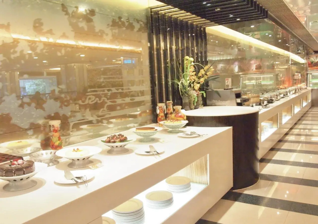 Hotel Golden Dragon