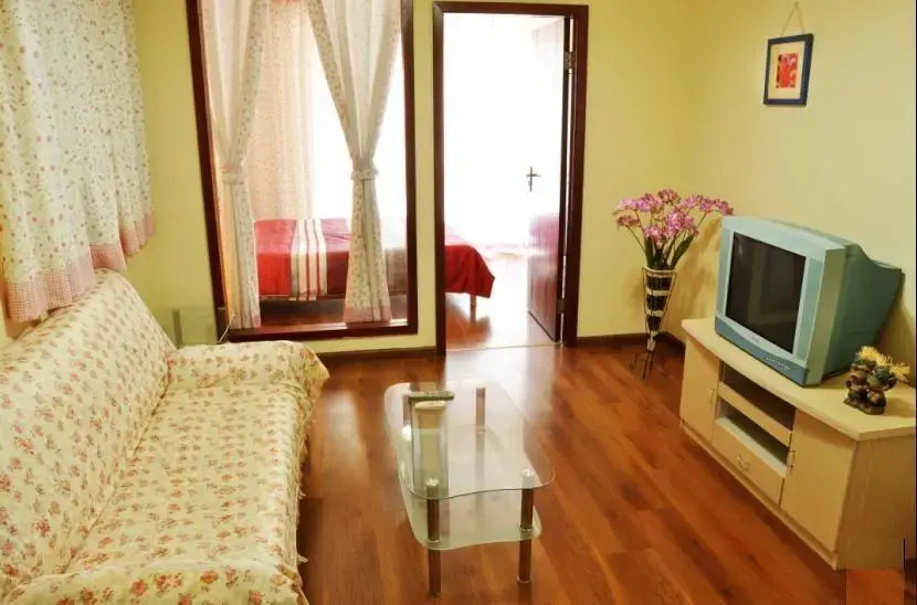 Chengdu Youjia Hotel