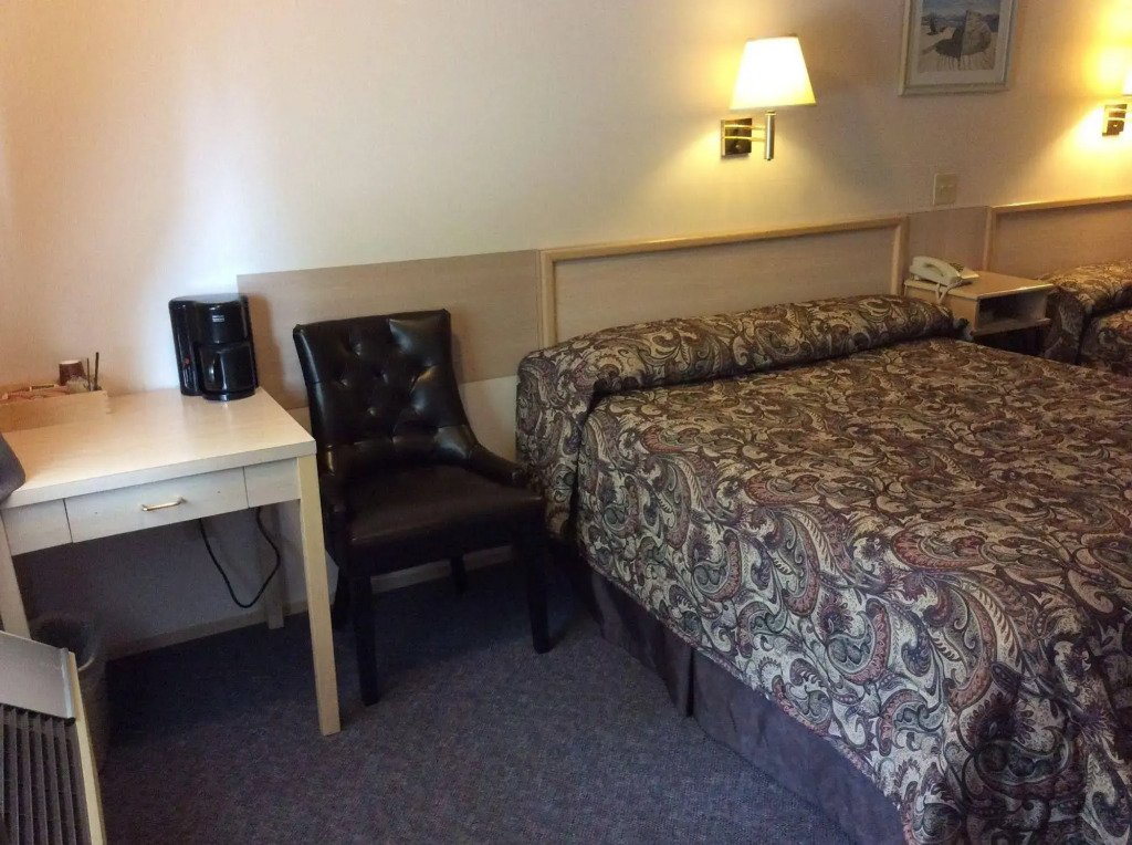 Super 8 by Wyndham Clearwater BC