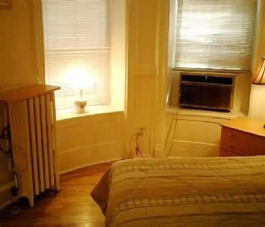 Direct Loft at 33 West 71st Street
