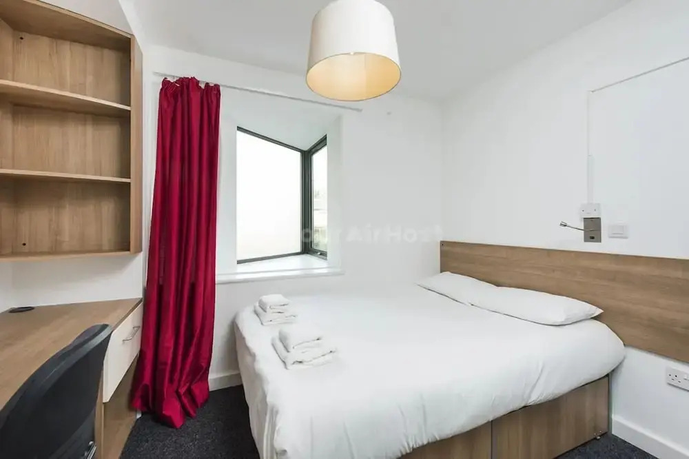 Student Only AXO Camden
