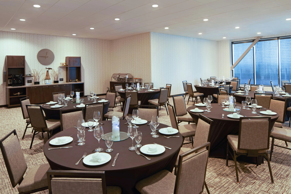 H Hotel Los Angeles, Curio Collection By Hilton