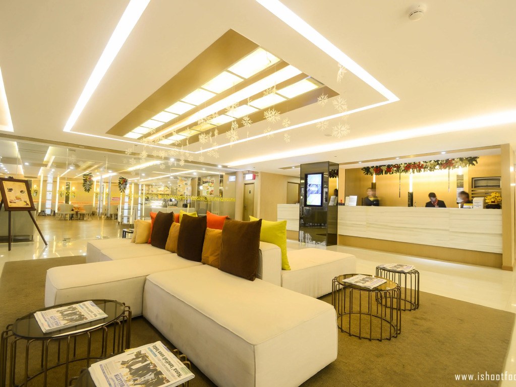 Extremeli Suites