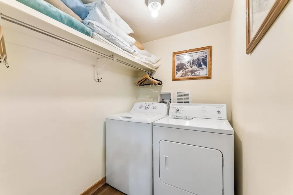 Pines #2071 By Summit County Mountain Retreats