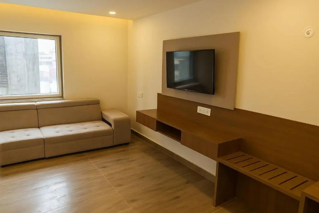 The EcoXpress Satva Varanasi - Vegetarian with all Options