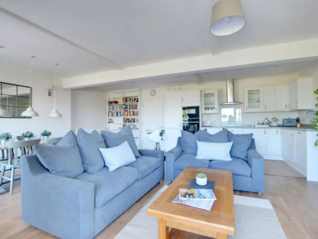 Harbour View 22728