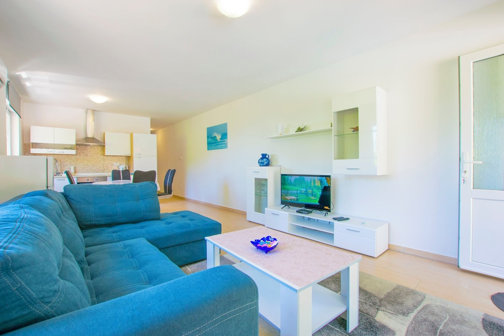 House Bribirska Vila