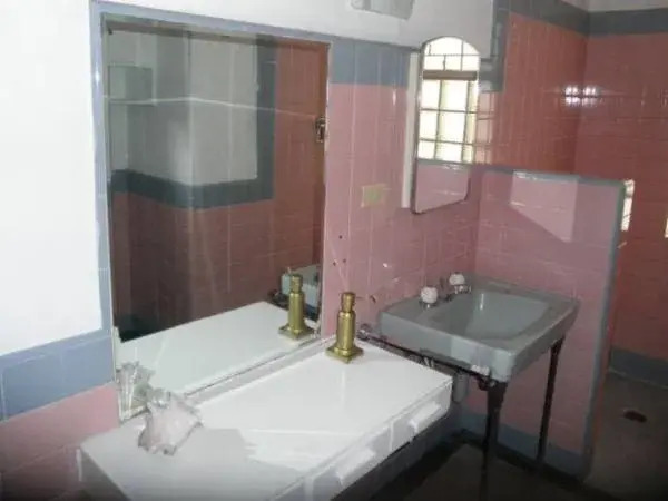 Buddha Hostel Medellin
