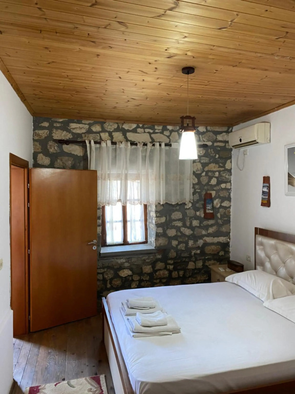 Baci Guest House