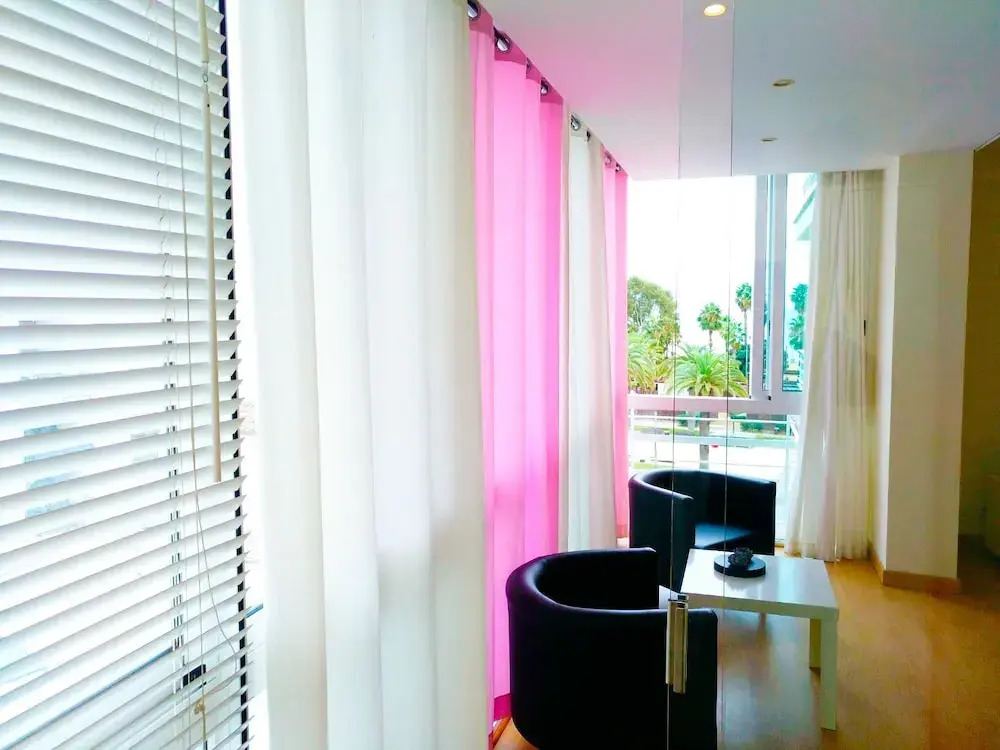 Apartsalou Rosa