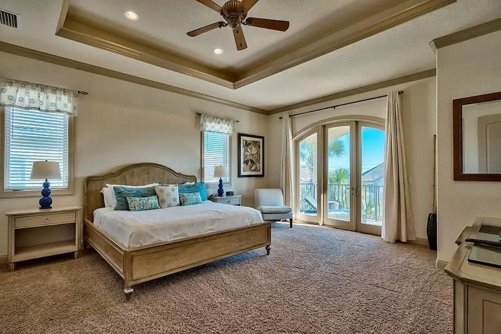 Casa de Palms 5 Bedroom Holiday Home by Five Star Properties