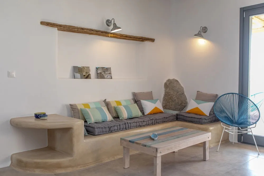 Mikri Villas