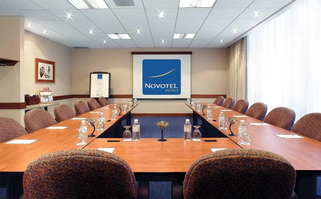 Novotel Toronto North York