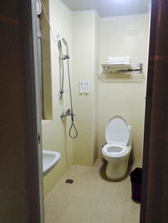 Shenzhen Yuewan Business Hotel